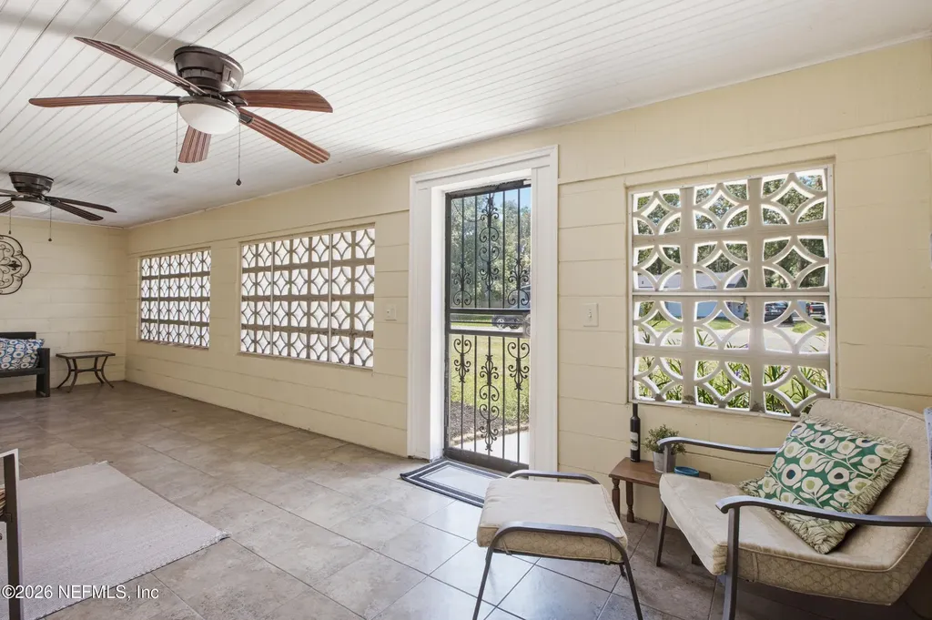 8159 Ladoga Avenue Jacksonville FL 32217