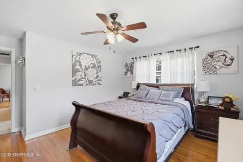8159 Ladoga Avenue Jacksonville FL 32217