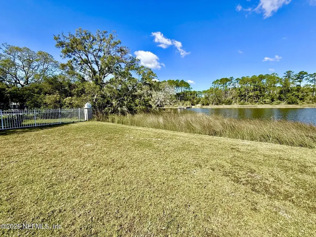 8270 River Edge Place Jacksonville FL 32218