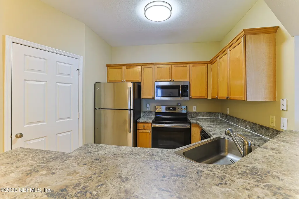 10961 Burnt Mill Road Jacksonville FL 32256