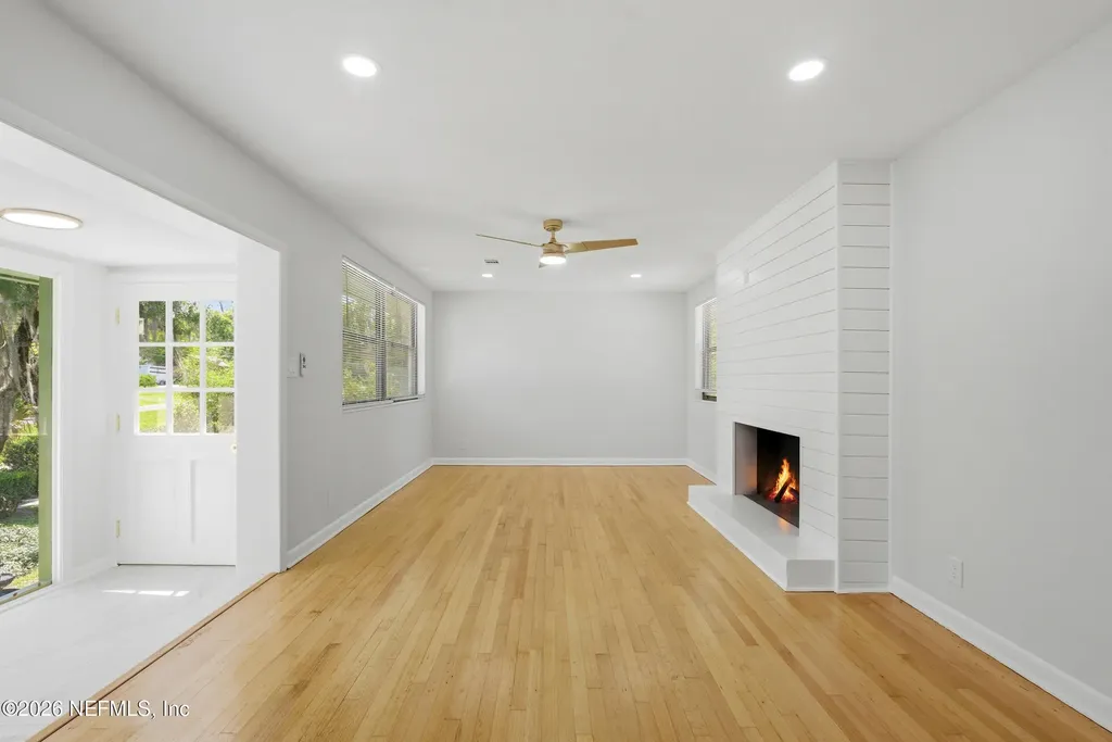 4635 Glenwood Avenue Jacksonville FL 32205