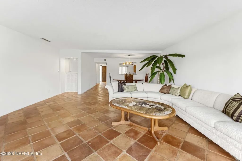 7775 Point Vicente Court Jacksonville FL 32256