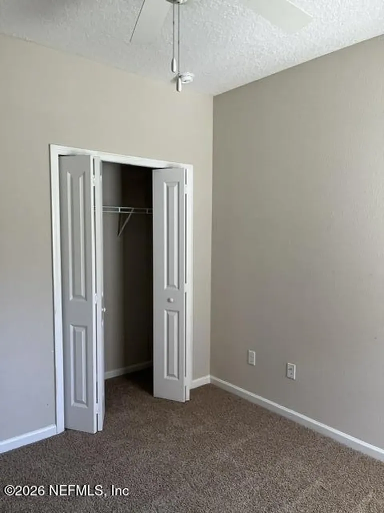 2140 Major Oak Street Jacksonville FL 32218