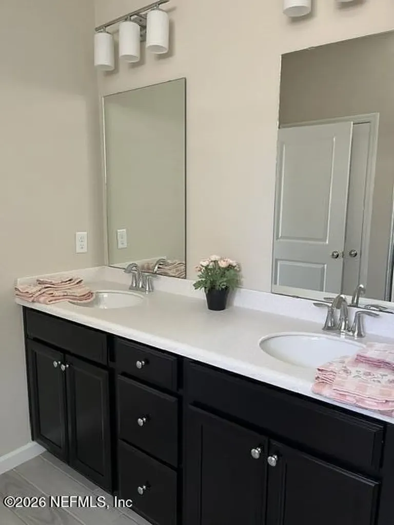 2140 Major Oak Street Jacksonville FL 32218