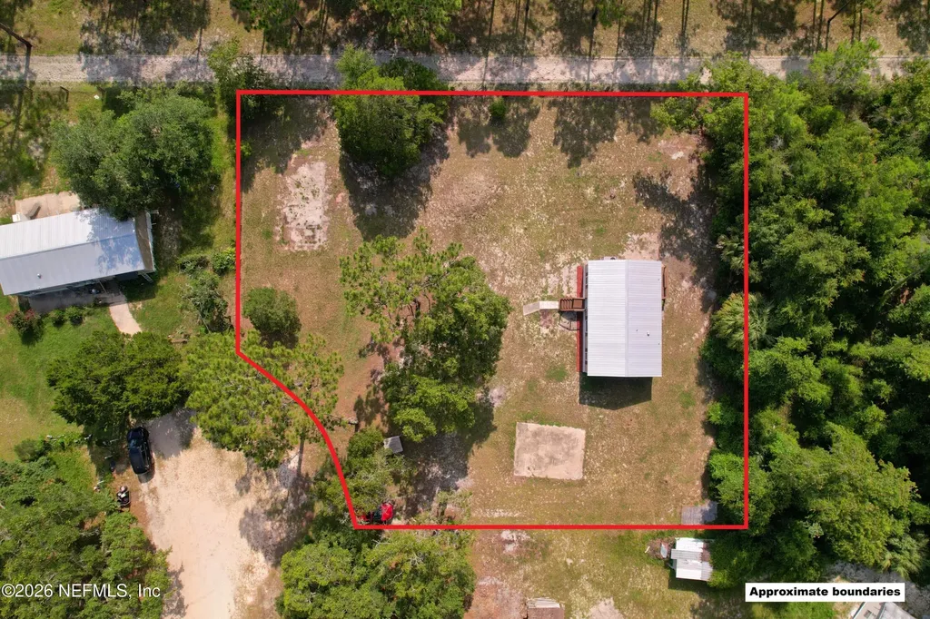 102 Dalton Court Satsuma FL 32189