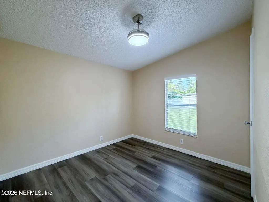 102 Dalton Court Satsuma FL 32189