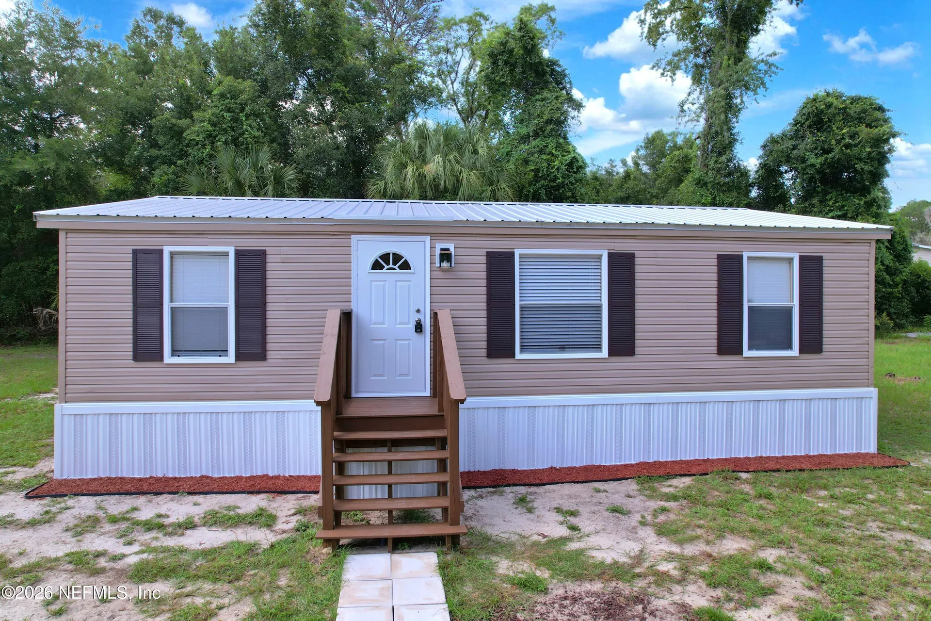 102 Dalton Court Satsuma FL 32189