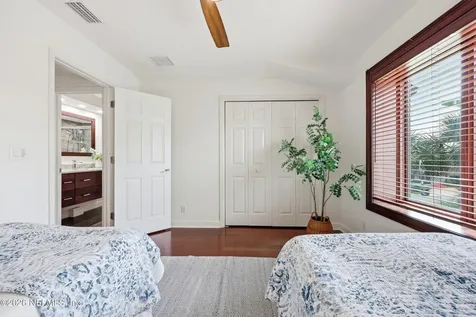 2709 Ocean Drive S Jacksonville Beach FL 32250