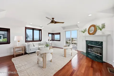 2709 Ocean Drive S Jacksonville Beach FL 32250
