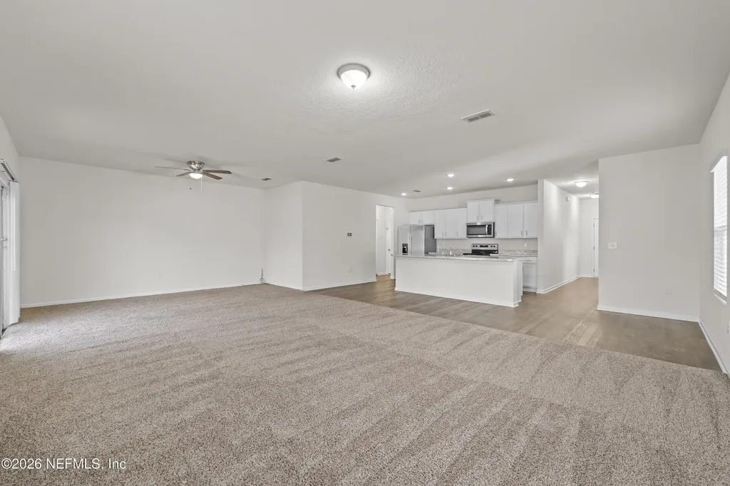 8279 Meadow Walk Lane Jacksonville FL 32256