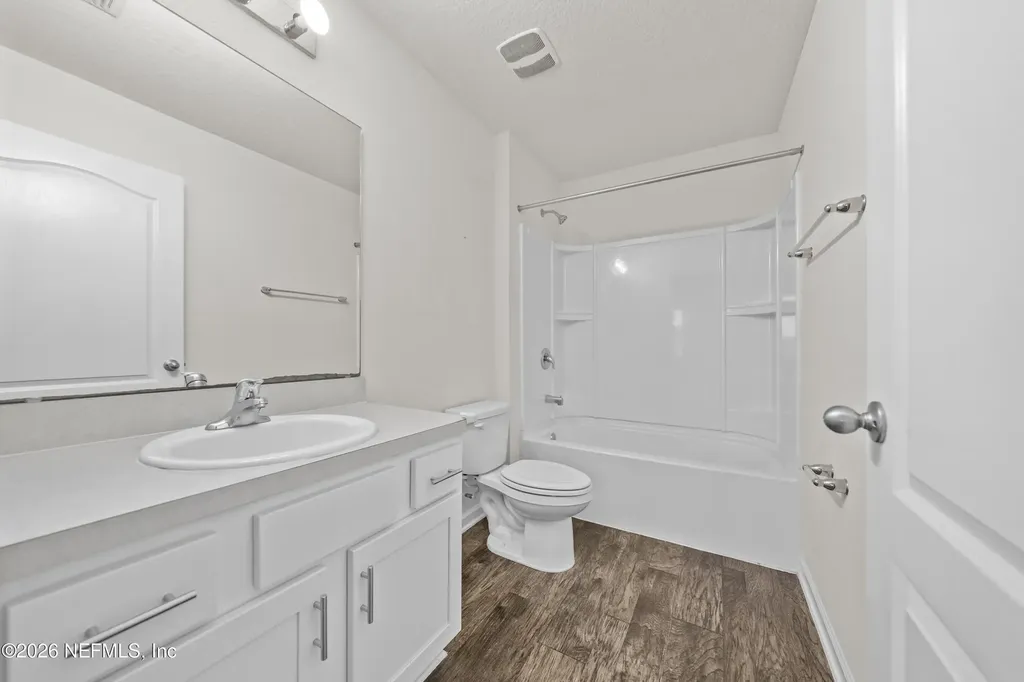 8279 Meadow Walk Lane Jacksonville FL 32256
