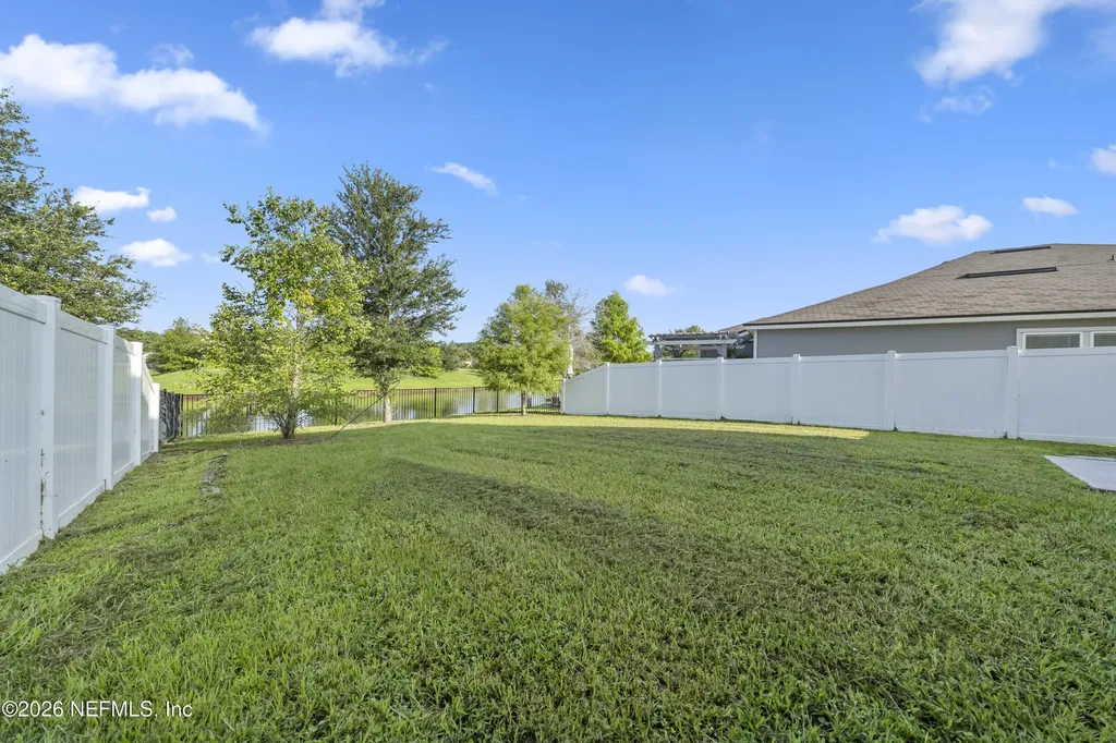 8279 Meadow Walk Lane Jacksonville FL 32256
