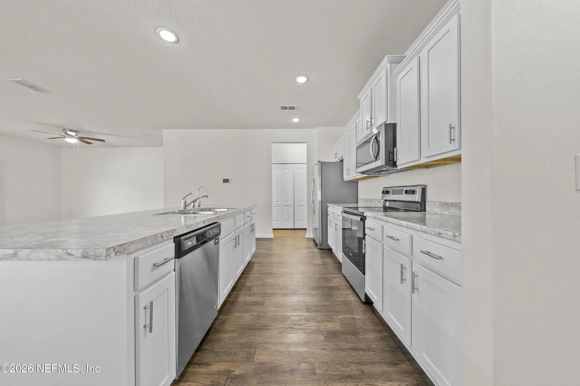 8279 Meadow Walk Lane Jacksonville FL 32256