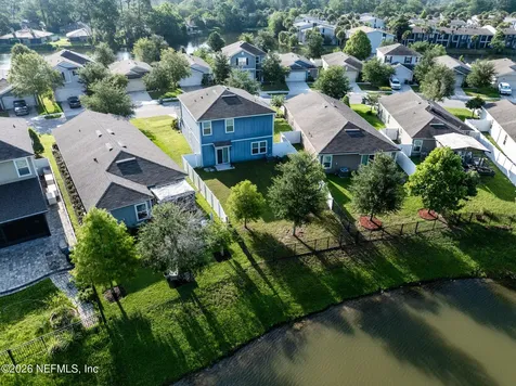 8279 Meadow Walk Lane Jacksonville FL 32256