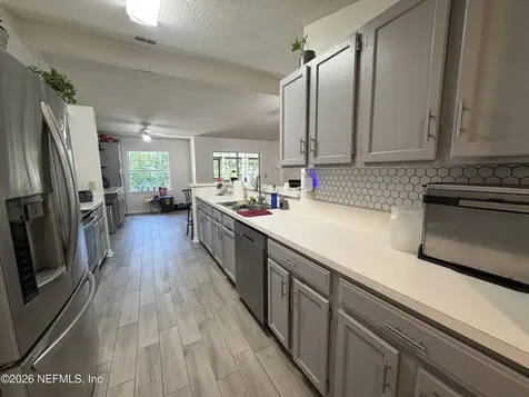 8078 Macnaughton Drive Jacksonville FL 32244