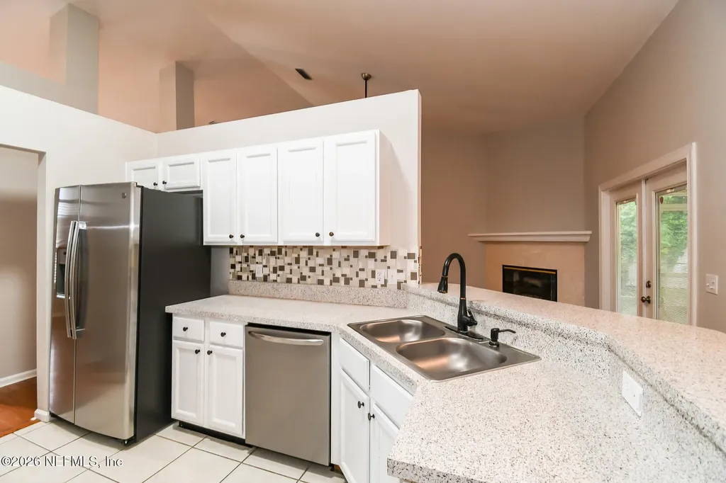4234 Emerald Bay Drive Jacksonville FL 32277