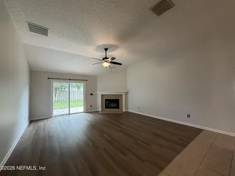 1316 E Chinaberry Court St. Johns FL 32259