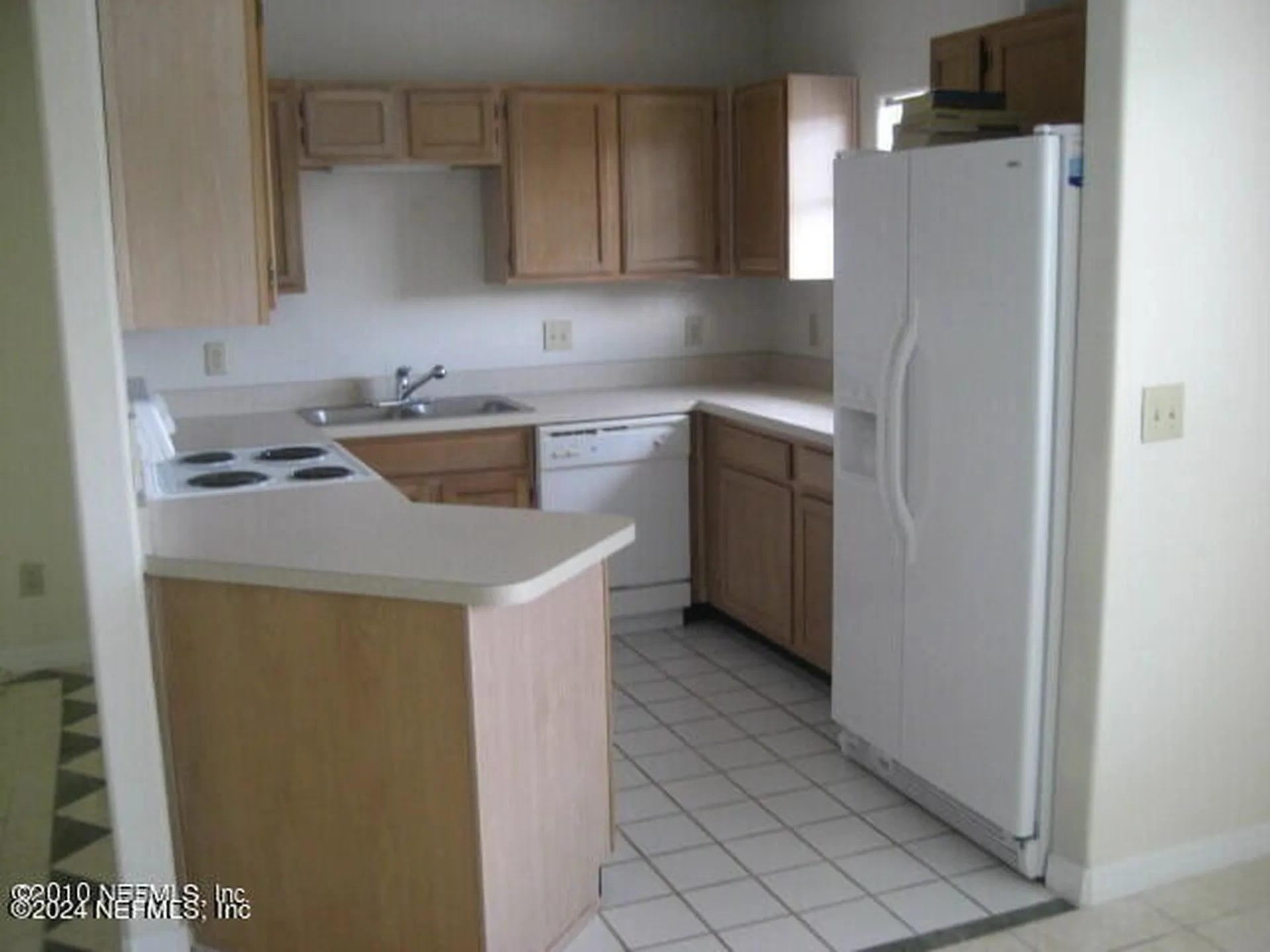 1800 The Greens Way Jacksonville Beach FL 32250