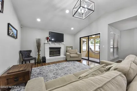 9126 Trevi Circle W Jacksonville FL 32257