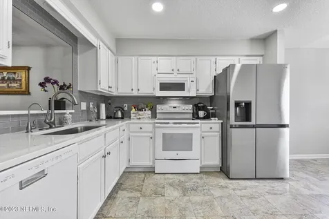 9126 Trevi Circle W Jacksonville FL 32257