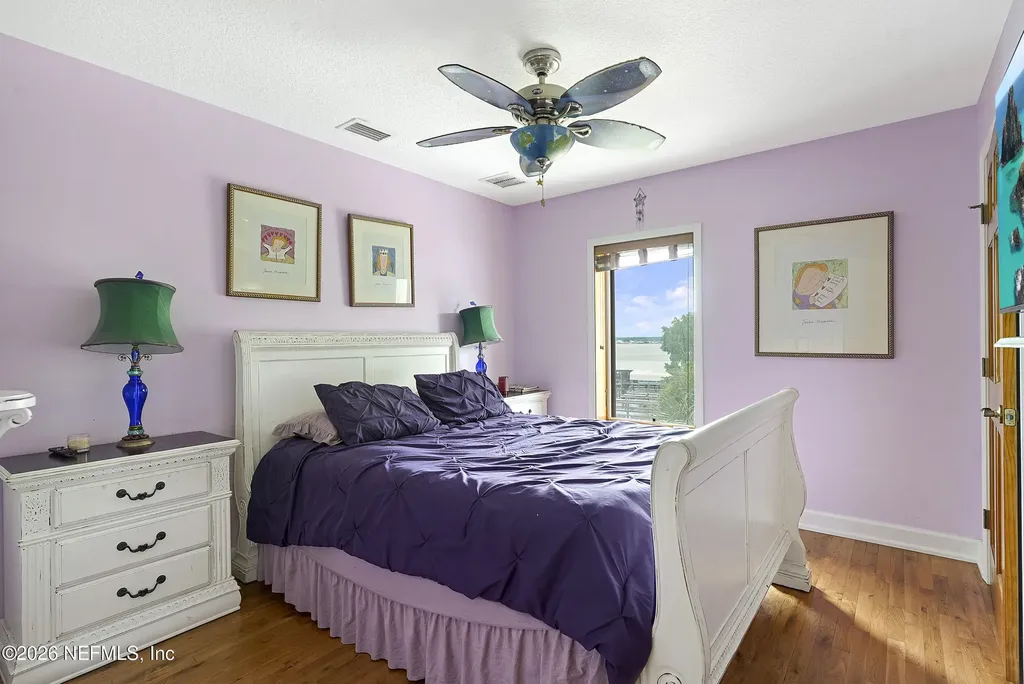 703 Front Street Welaka FL 32189