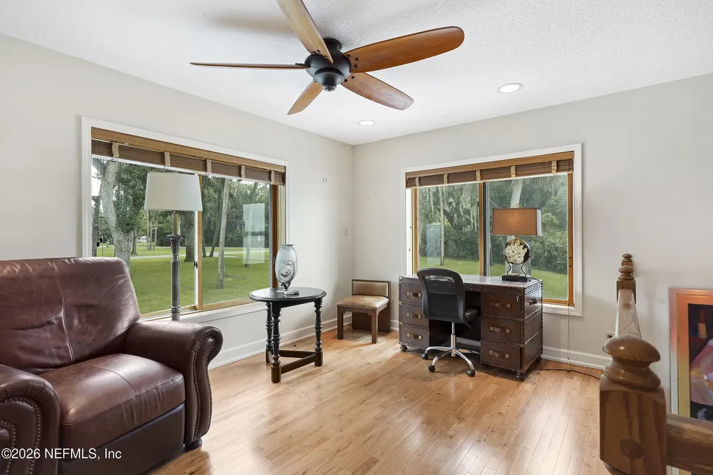 703 Front Street Welaka FL 32189