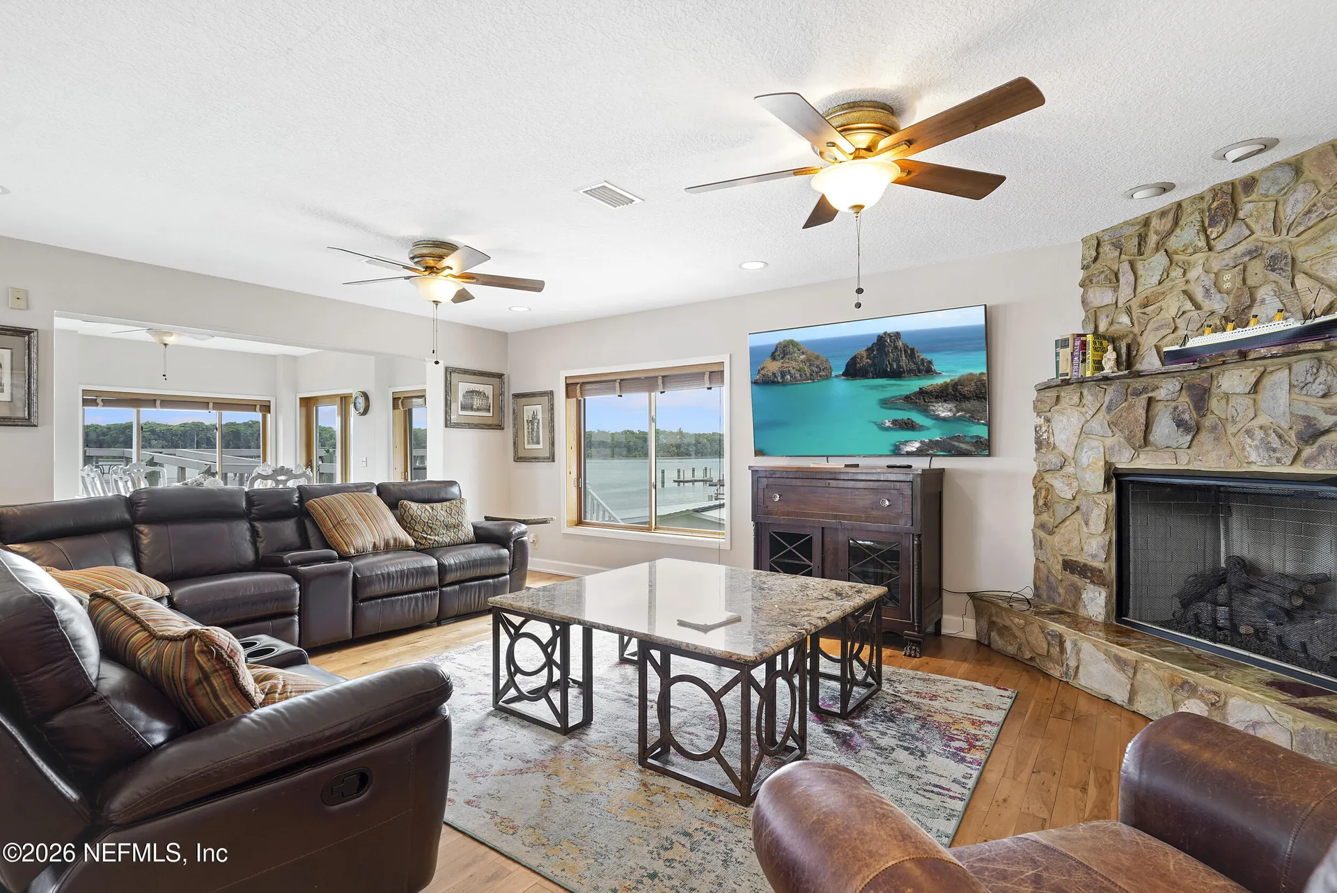 703 Front Street Welaka FL 32189