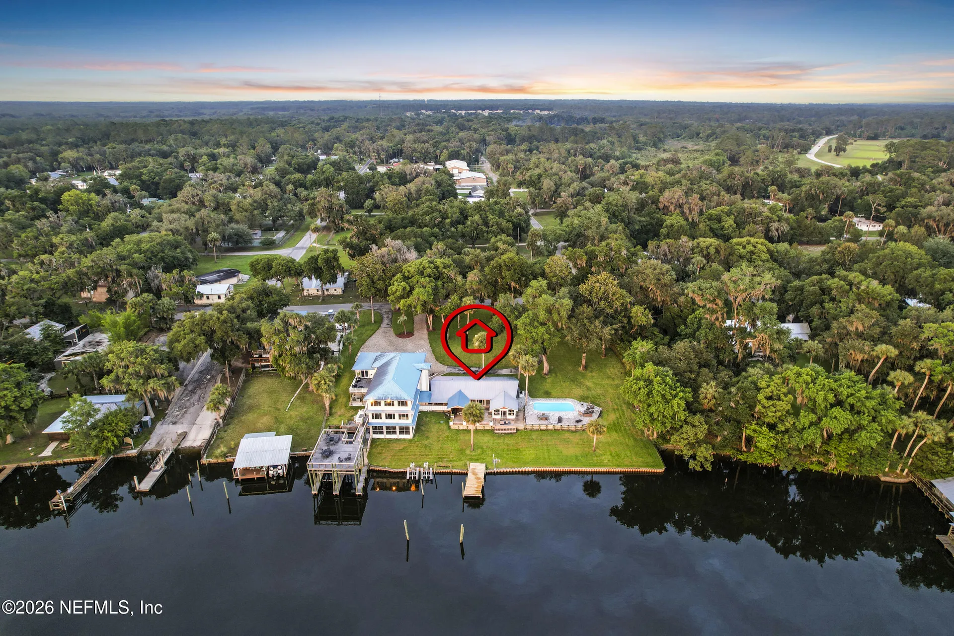 703 Front Street Welaka FL 32189