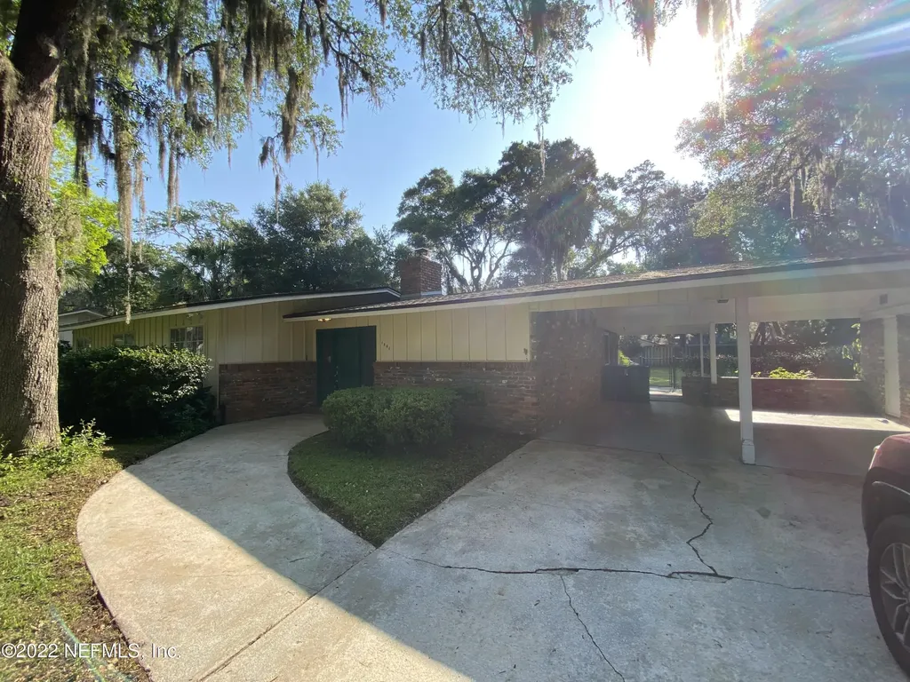 1301 Kings Road Neptune Beach FL 32266