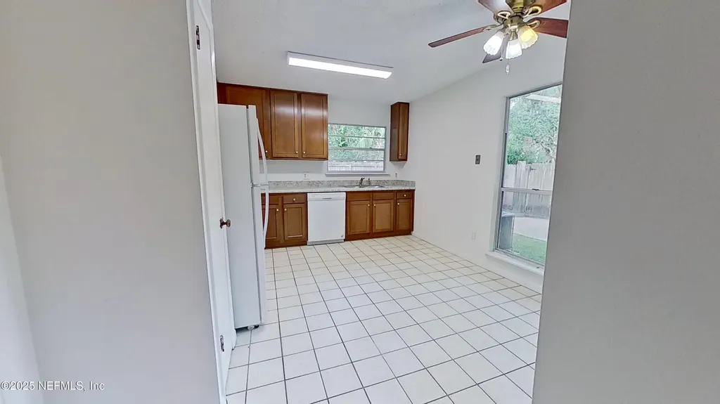 1615 Seminole Road Atlantic Beach FL 32233