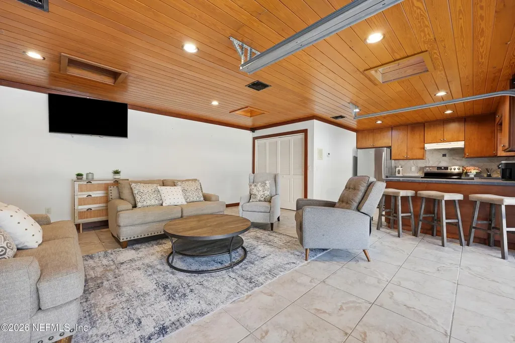 1501 Big Tree Road Neptune Beach FL 32266