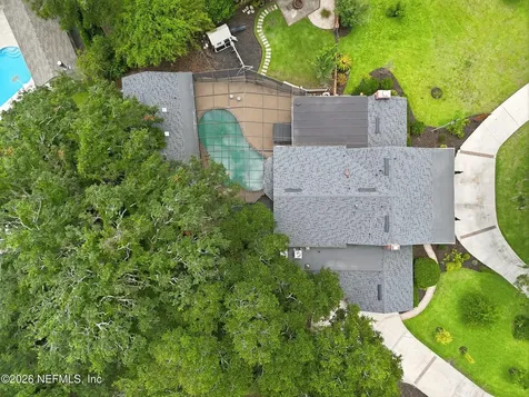 1501 Big Tree Road Neptune Beach FL 32266