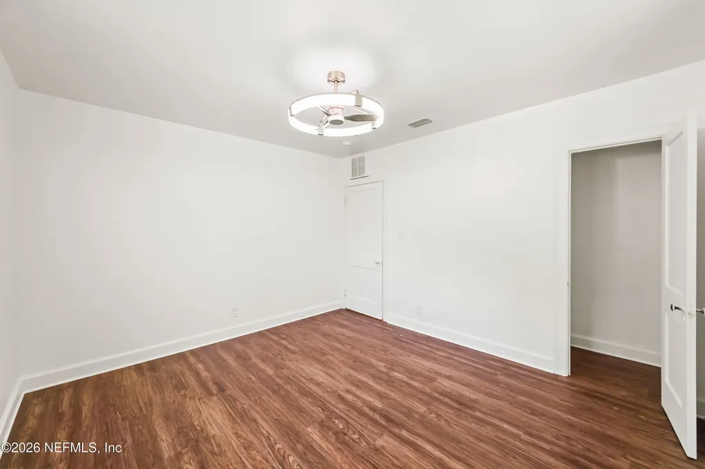 569 W 49th Street Jacksonville FL 32208