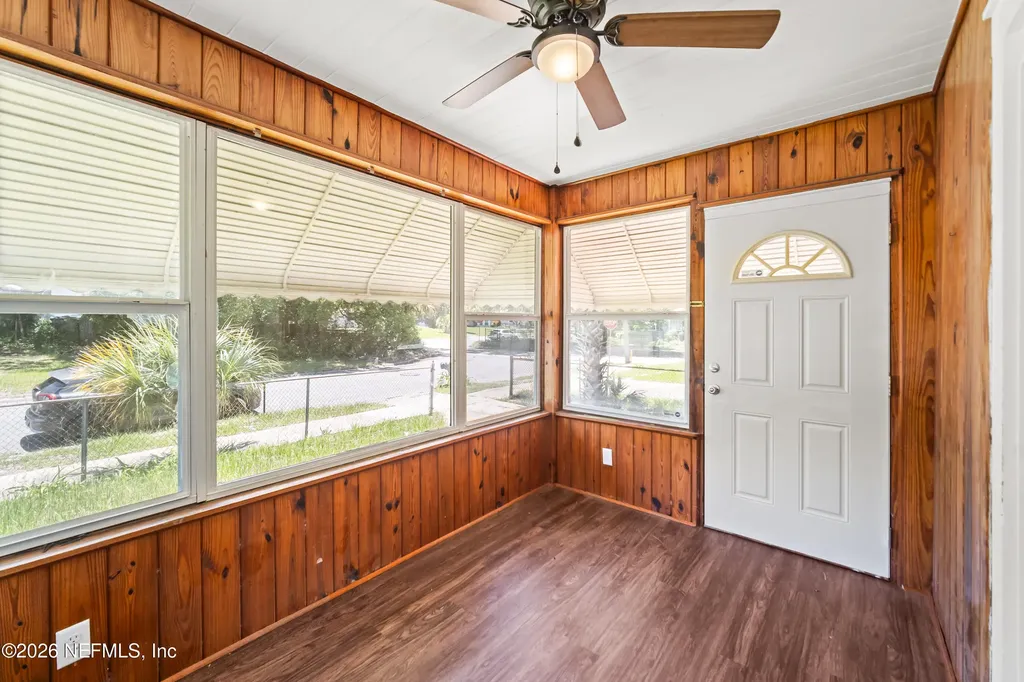 569 W 49th Street Jacksonville FL 32208