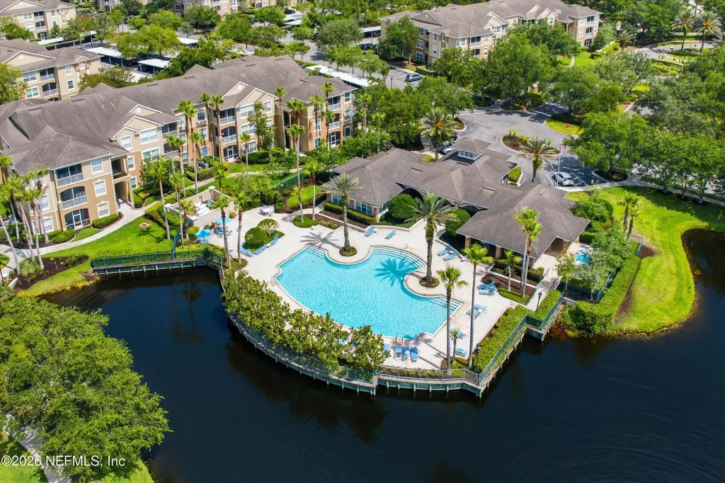 7990 Baymeadows Road Jacksonville FL 32256