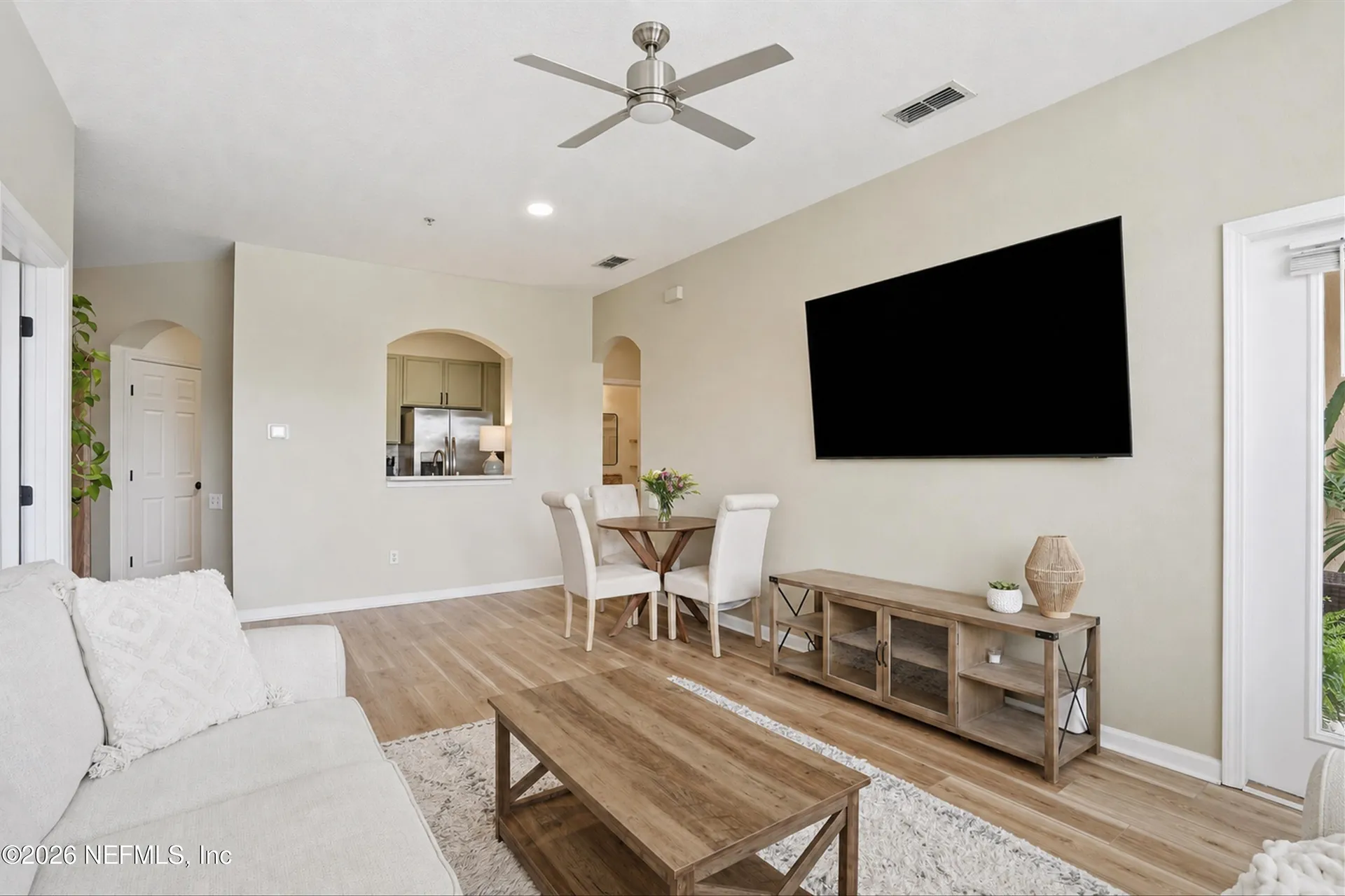 7990 Baymeadows Road Jacksonville FL 32256