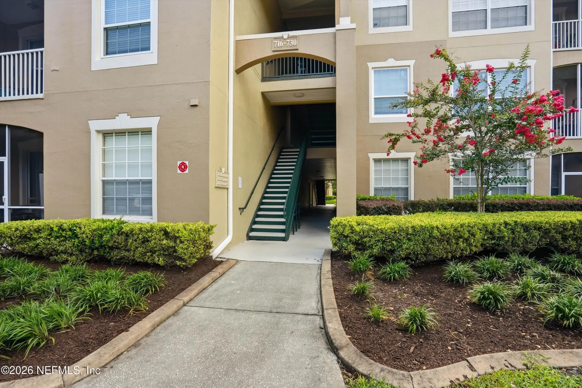7990 Baymeadows Road Jacksonville FL 32256