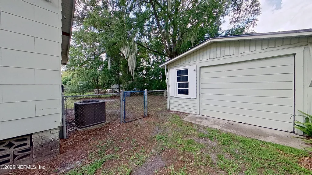 1844 Thacker Avenue Jacksonville FL 32207