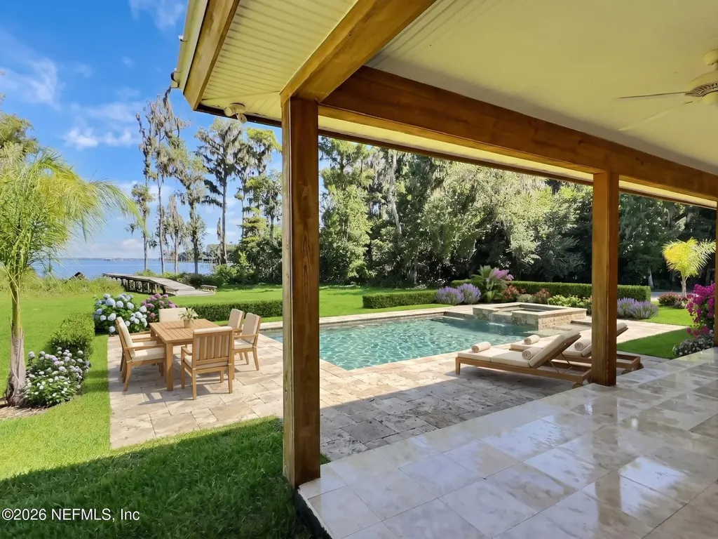 159 Mays Cove Road East Palatka FL 32131