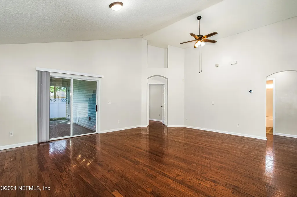 11046 Campus Heights Lane Jacksonville FL 32218