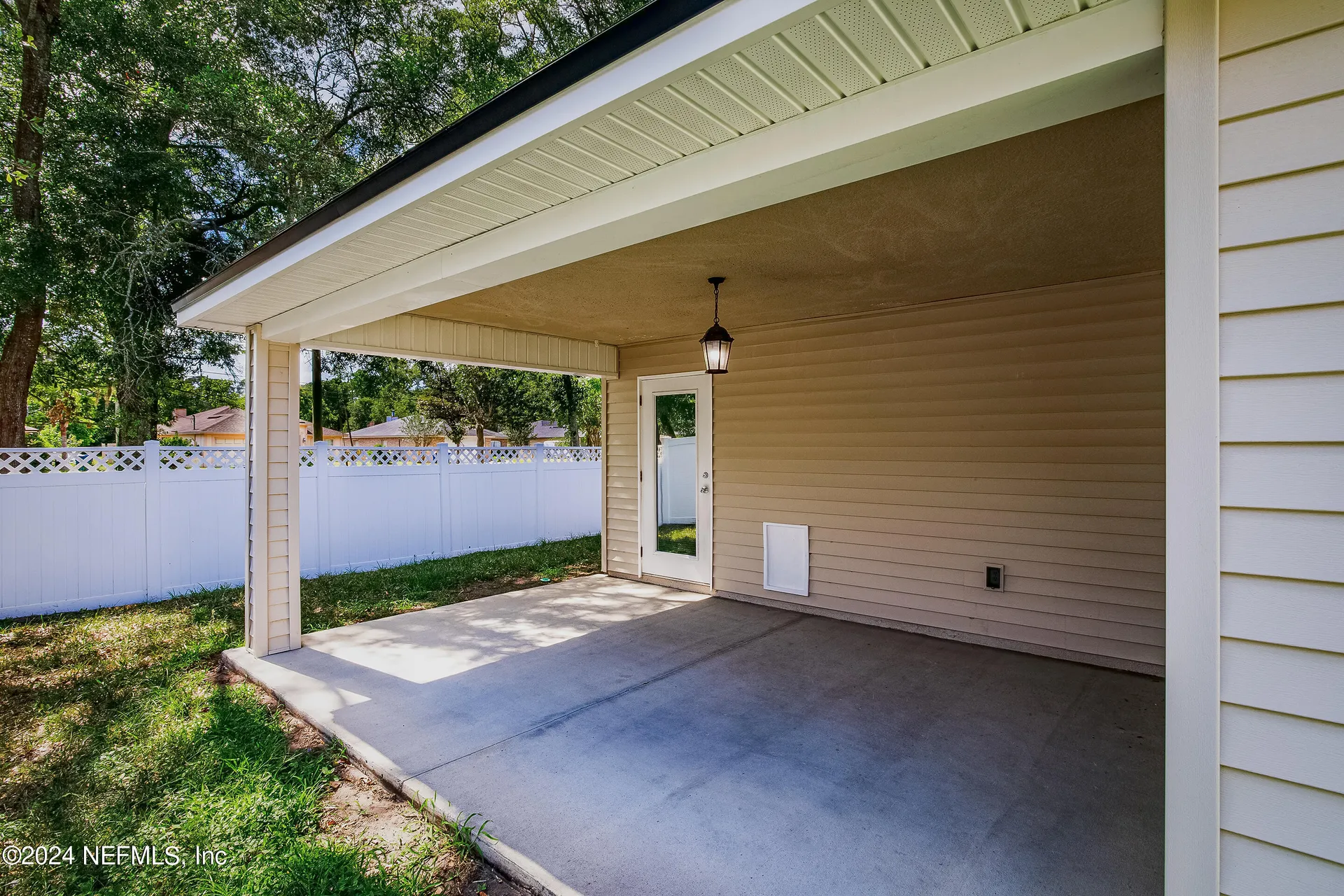 11046 Campus Heights Lane Jacksonville FL 32218