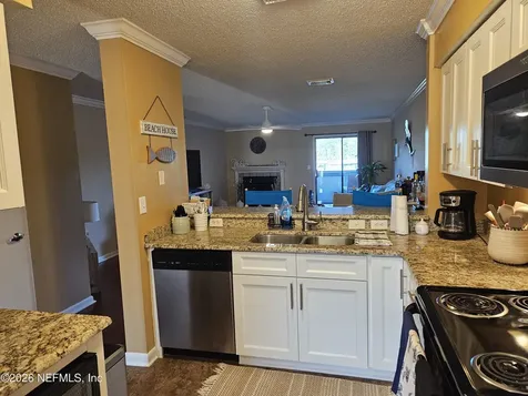 1307 River Hills Circle E Jacksonville FL 32211