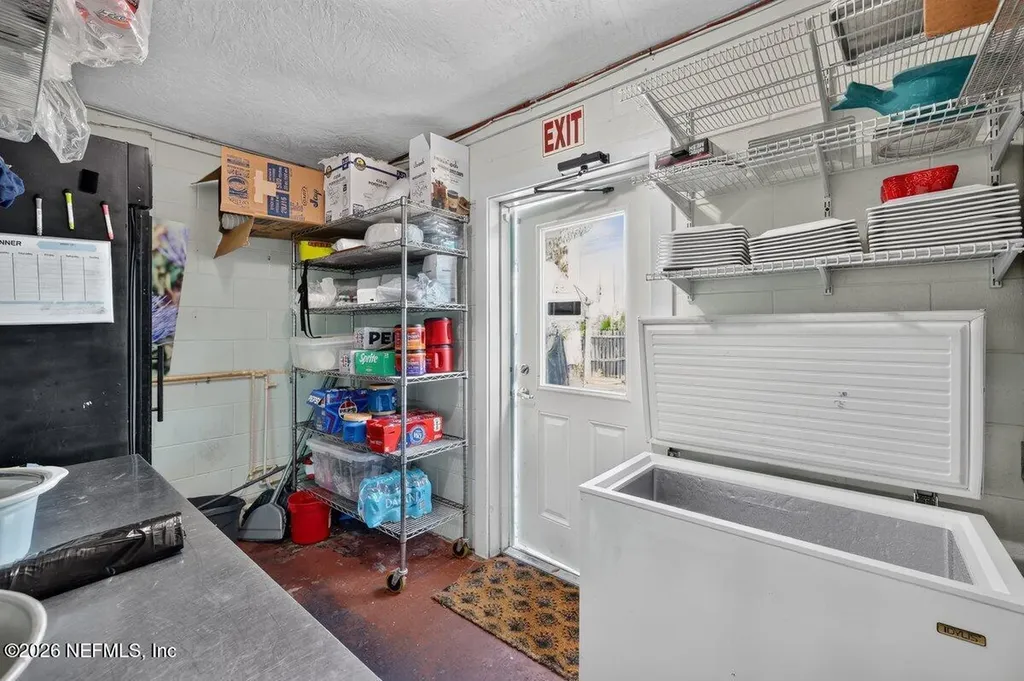 2 N Park Street Crescent City FL 32112