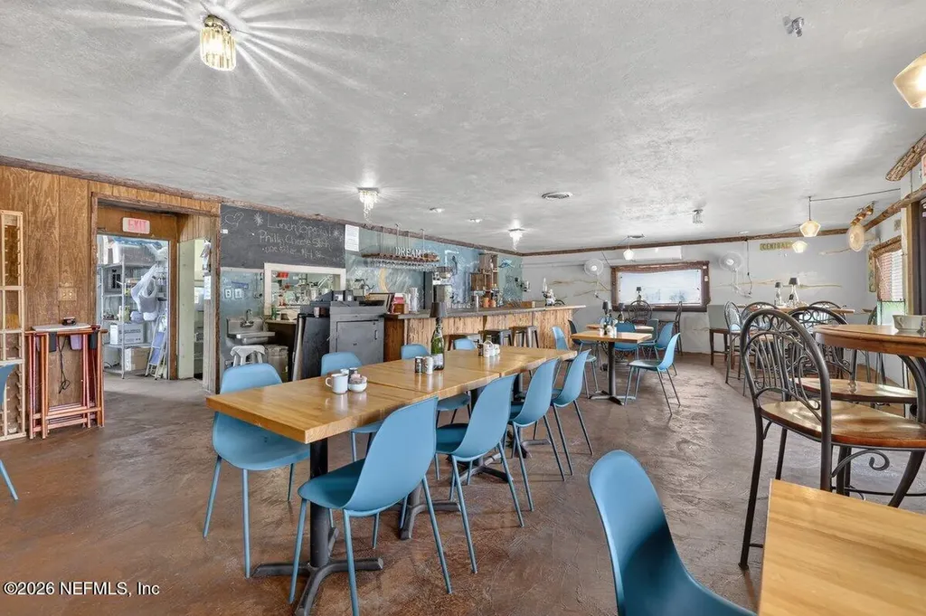 2 N Park Street Crescent City FL 32112