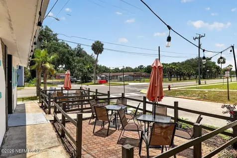 2 N Park Street Crescent City FL 32112