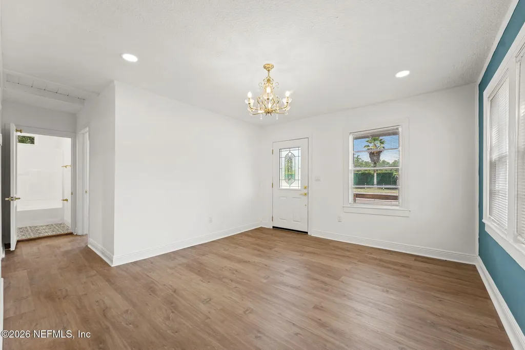 6986 Sallie Avenue Jacksonville FL 32210