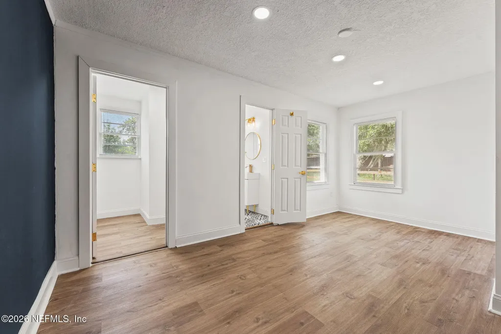 6986 Sallie Avenue Jacksonville FL 32210