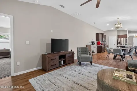 7784 Meadow Walk Lane Jacksonville FL 32256