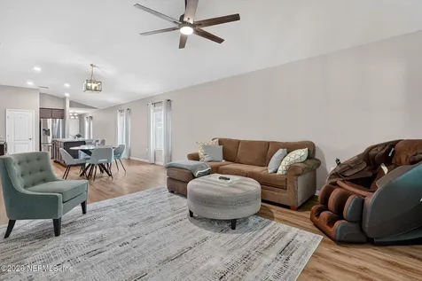 7784 Meadow Walk Lane Jacksonville FL 32256