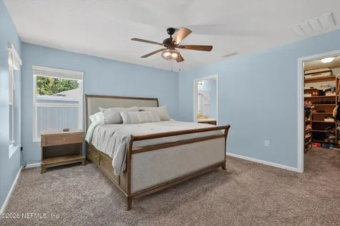 7784 Meadow Walk Lane Jacksonville FL 32256